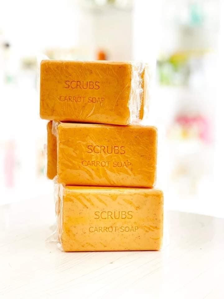 Savon éclaircissant gommant à la carotte et beurre de karite
